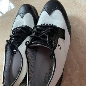 FootJoy Women’s Golf Shoes : Size 7